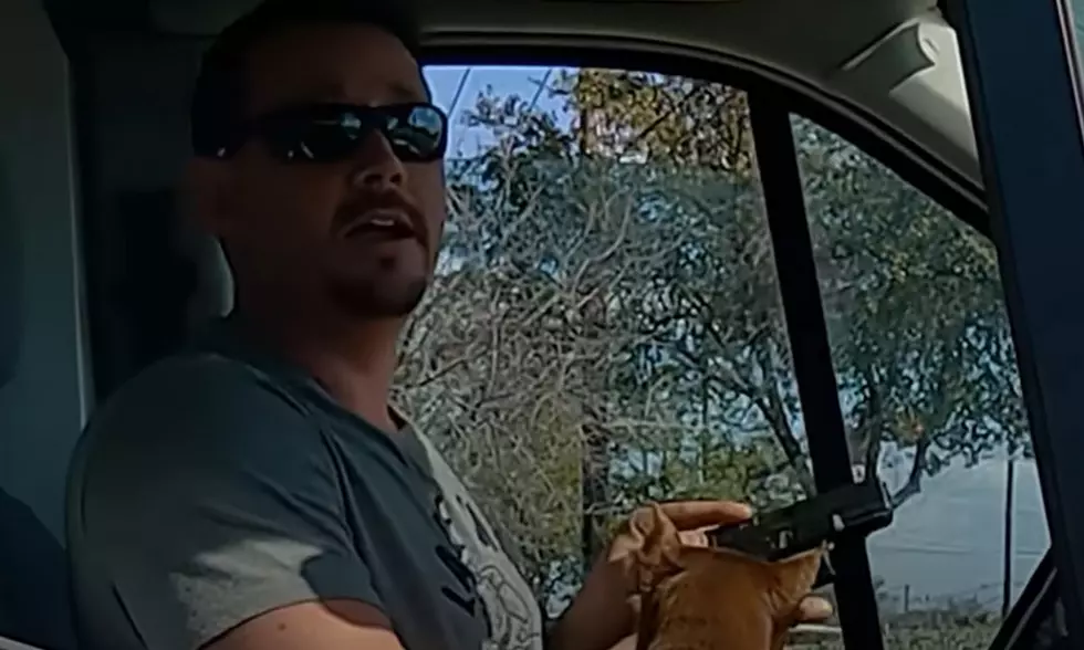 Texas Man Aggressively Displays Gun At Cart Narcs